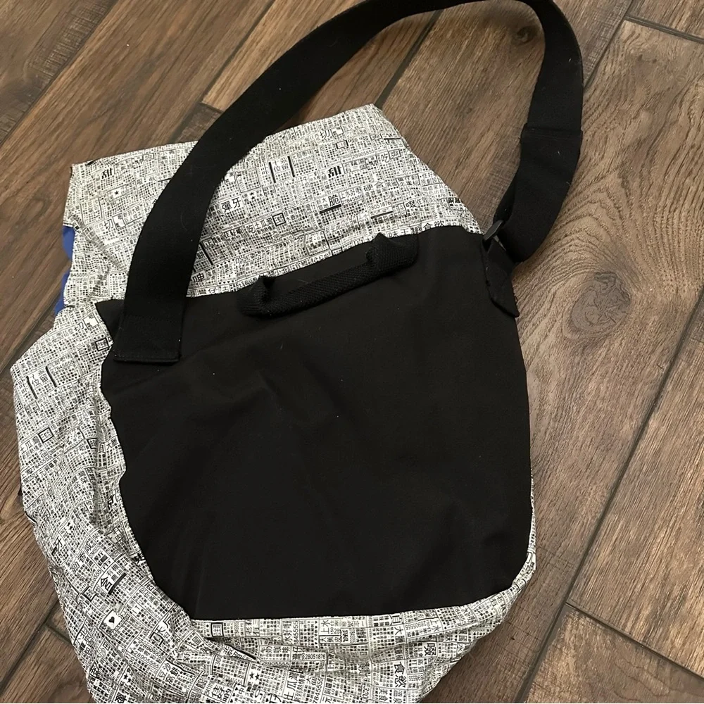 GOD Asian print messenger bag